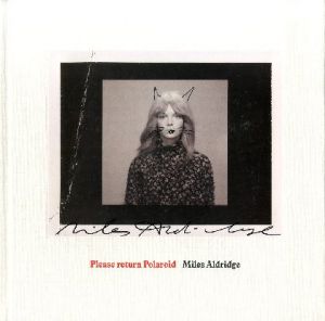 Please return Polaroid 【オリジナルシルクスクリーンプリント付・イラストサイン入/ Silkscreenprint, Signed】／マイルズ・オルドリッジ／(/ Miles Aldridge)のサムネール