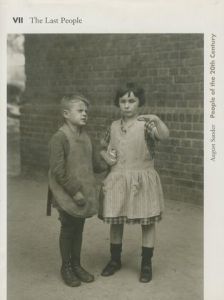 写真：アウグスト・ザンダー／(People of the 20th Century: Vol. VII The Last People / Photo: August Sander)のサムネール