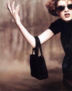 「CHANEL Fall-Winter 1997-1998 Collection / Photo: Karl Lagerfeld」画像2