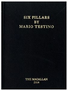 写真：マリオ・テスティーノ／(Six Pillars by Mario Testino / Photo: Mario Testino)のサムネール