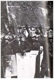 「戦場からの報告　三里塚 1967-1977 / 福島菊次郎」画像1