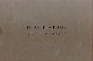 DIANE ARBUS THE LIBRARIES／ダイアン・アーバス、ドゥーン・アーバス／(DIANE ARBUS THE LIBRARIES / Diane Arbus, Doone Arbus)のサムネール