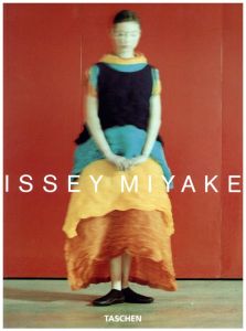 ISSEY MIYAKE／マーク・ホルボーン／(ISSEY MIYAKE / Mark Holborn)のサムネール