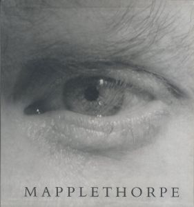 MAPPLETHORPE／写真：ロバート・メイプルソープ　デザイン、編：マーク・ホルボーン、ディミトリ・レヴァス／(MAPPLETHORPE / Photo: Robert Mapplethorpe　Edit, Design: Mark Holborn, Dimitri Levas)のサムネール