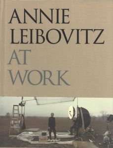 Annie Leibovitz At Work／アニー・リーボヴィッツ／(Annie Leibovitz At Work / Annie Leibovitz)のサムネール