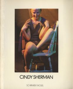 CINDY SHERMAN／著：シンディ・シャーマン　文：ピーター・シェルダール／(CINDY SHERMAN / Author: Cindy Sherman　Text: Peter Schjeldahl)のサムネール