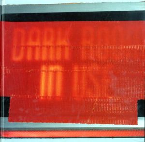 DARKROOM／写真：ミシェル・カンポウ　文：マーティン・パー／(DARKROOM / Photo: Michel Campeau　Text: Martin Parr)のサムネール