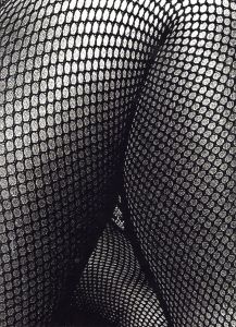 TIGHTS IN SHIMOTAKAIDO／森山大道／(TIGHTS IN SHIMOTAKAIDO / Daido Moriyama)のサムネール
