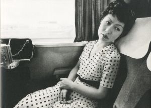 荒木経惟　センチメンタルな旅　1971ー 2017ー／著：荒木経惟　監修：東京都写真美術館／(ARAKI Nobuyoshi: Sentimental Journey 1971- 2017- / Author: Nobuyoshi Araki　Supervision: TOKYO PHOTOGRAPHIC ART MUSIUM)のサムネール