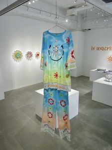 「Undefined Bottoms 1 / Kim Laughton」画像2