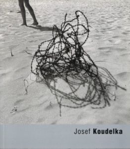 Josef Koudelka／写真：ジョセフ・クーデルカ　著：アンナ・ファロヴァー／(Josef Koudelka / Photo: Josef Koudelka　Author: Anna Fárová)のサムネール