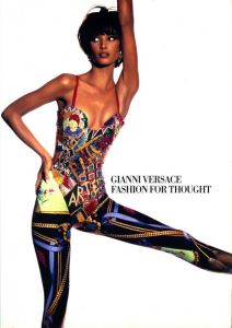 ジャンニ・ヴェルサーチ衣裳文化展／写真：アーヴィン・ペン／(GIANNI VERSACE FASHION FOR THOUGHT / Photo: Irving Penn)のサムネール