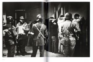 「Books on Books #8　Chili September 1973 / Series Concept: Jeffrey Ladd　Feature: Koen Wessing」画像4